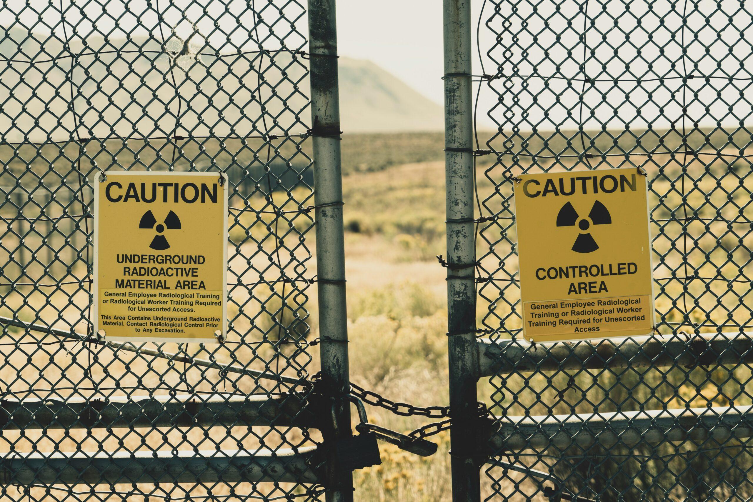 Cancello di ingresso in un area radioattiva
